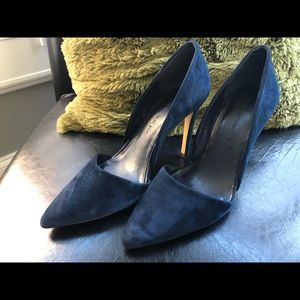 Banana Republic suede heels